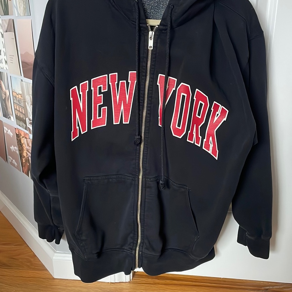 Brandy New York sweatshirt